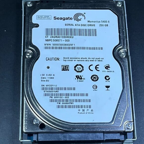 Seagate 250GB Sata hard drive - Picture 1 of 2